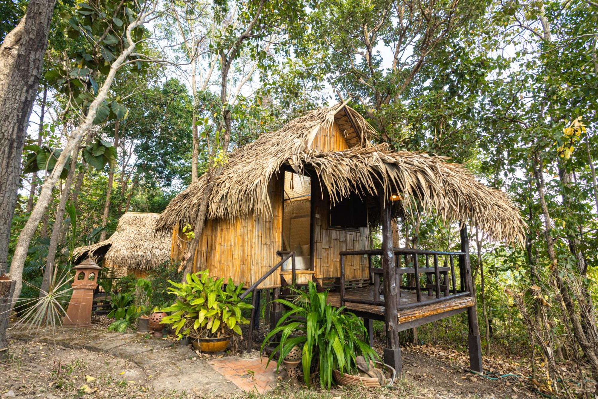 Jirung Health Village Mae Rim Exteriör bild
