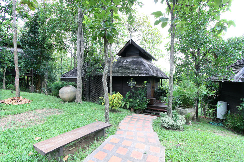Jirung Health Village Mae Rim Exteriör bild